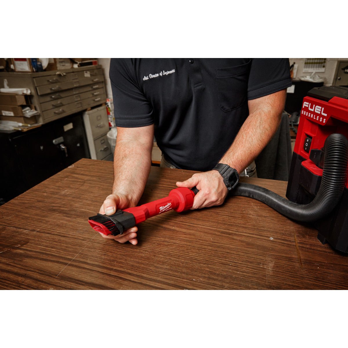 Milwaukee 49-90-2028  -  AIR-TIP™ 2-in-1 Utility Brush Tool