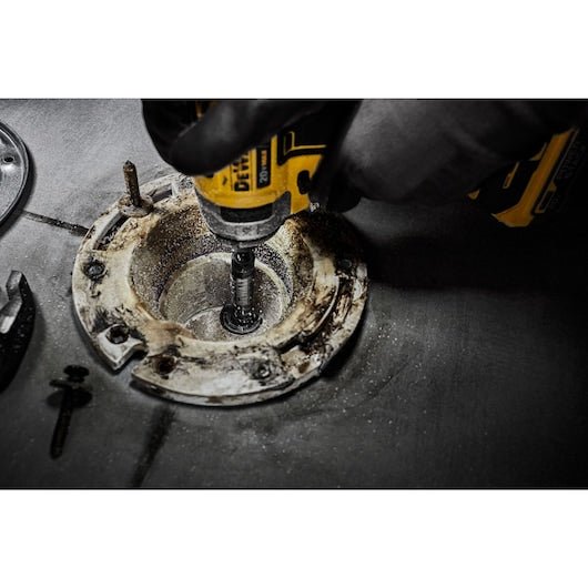 Dewalt DWAIPCIR - Impact Connect Inside PVC Pipe Cutter