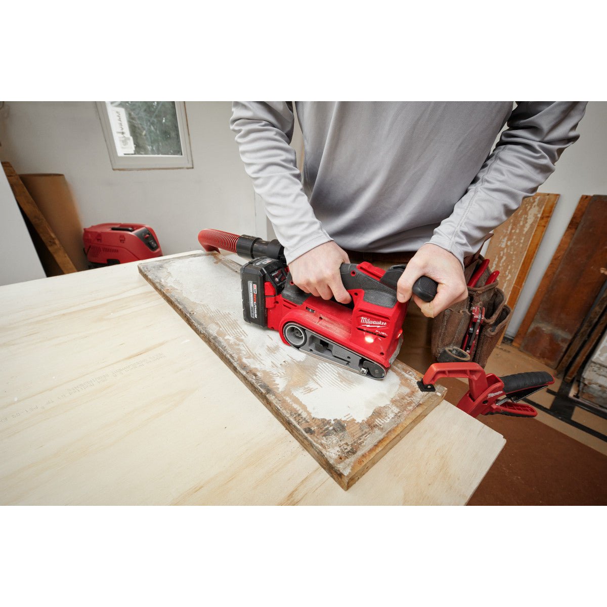 Milwaukee 2832-20  -  M18 FUEL™ 3"x18" Belt Sander