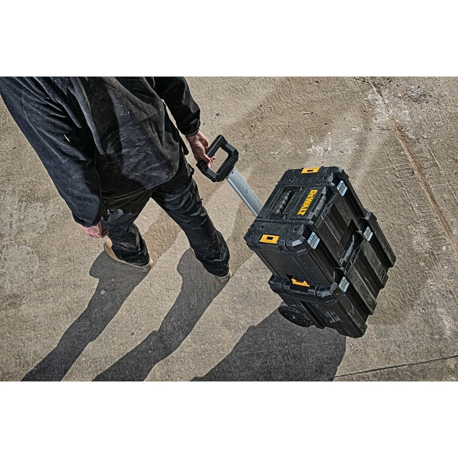 Dewalt  DWST17820  -   TSTAK® MOBILE STORAGE DEEP BOX ON WHEELS