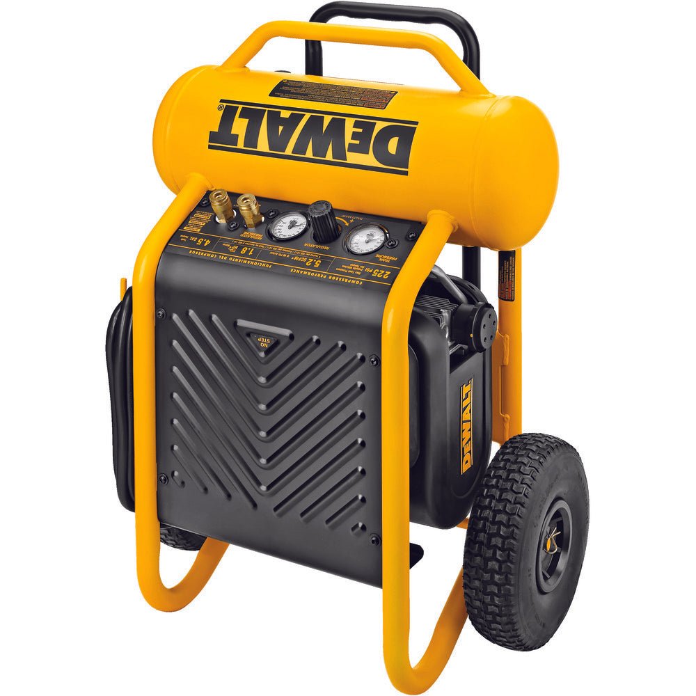 Compresseur d'air DEWALT D55146, 225 psi max., transportable à la main avec roulettes, 4,5 gallons