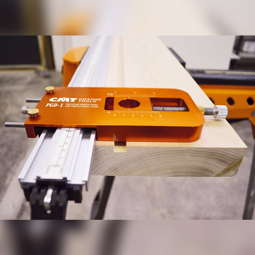 CMT PGD-1 -   ADJUSTABLE PRECISION ROUTER DADO JIG