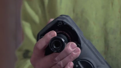 Charger la vidéo : Milwaukee 49-56-9245 4 in. BIG HAWG™ with Carbide Teeth - product video