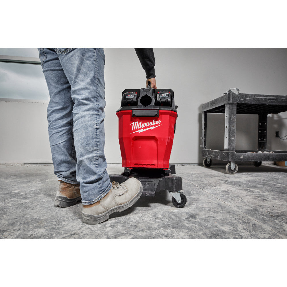 Milwaukee 0920-20 - M18 FUEL™ 9 Gallon Dual-Battery Wet/Dry Vacuum