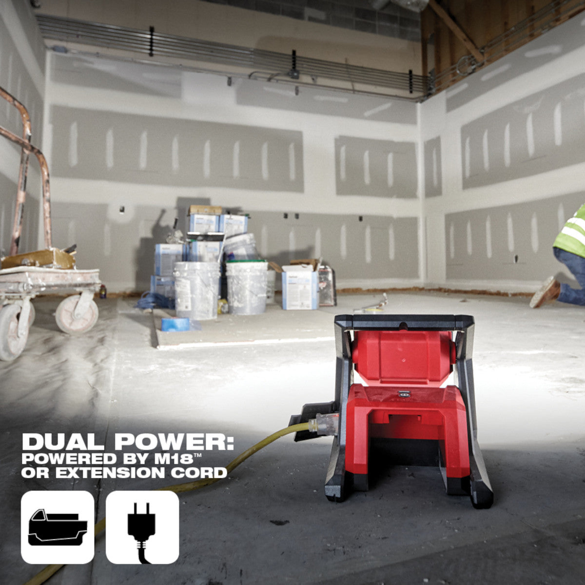 Milwaukee 2366-20 - M18™ ROVER™ Flutlicht mit Doppelstromversorgung