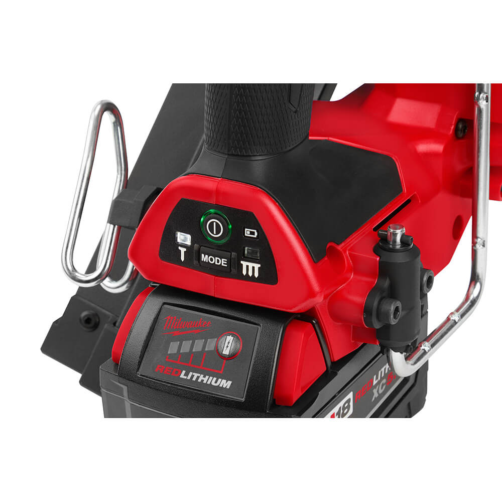 Milwaukee 2745-21 - Kit de cloueuse à charpente à 30 degrés M18 FUEL™