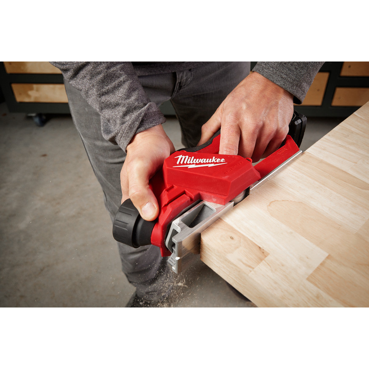 Milwaukee 2524-20 - M12™ Brushless 2" Planer