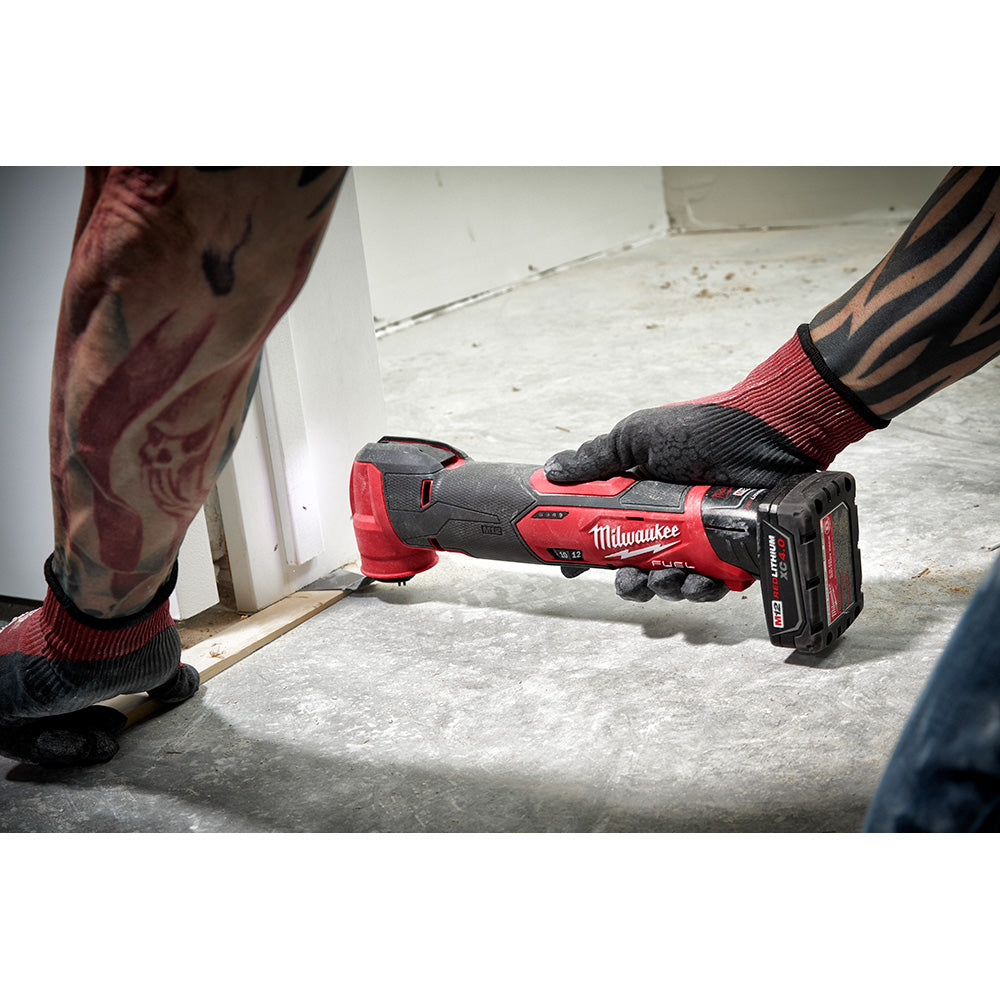 Milwaukee 2526-21XC - M12 FUEL™ Oszillierendes Multifunktionswerkzeug-Set