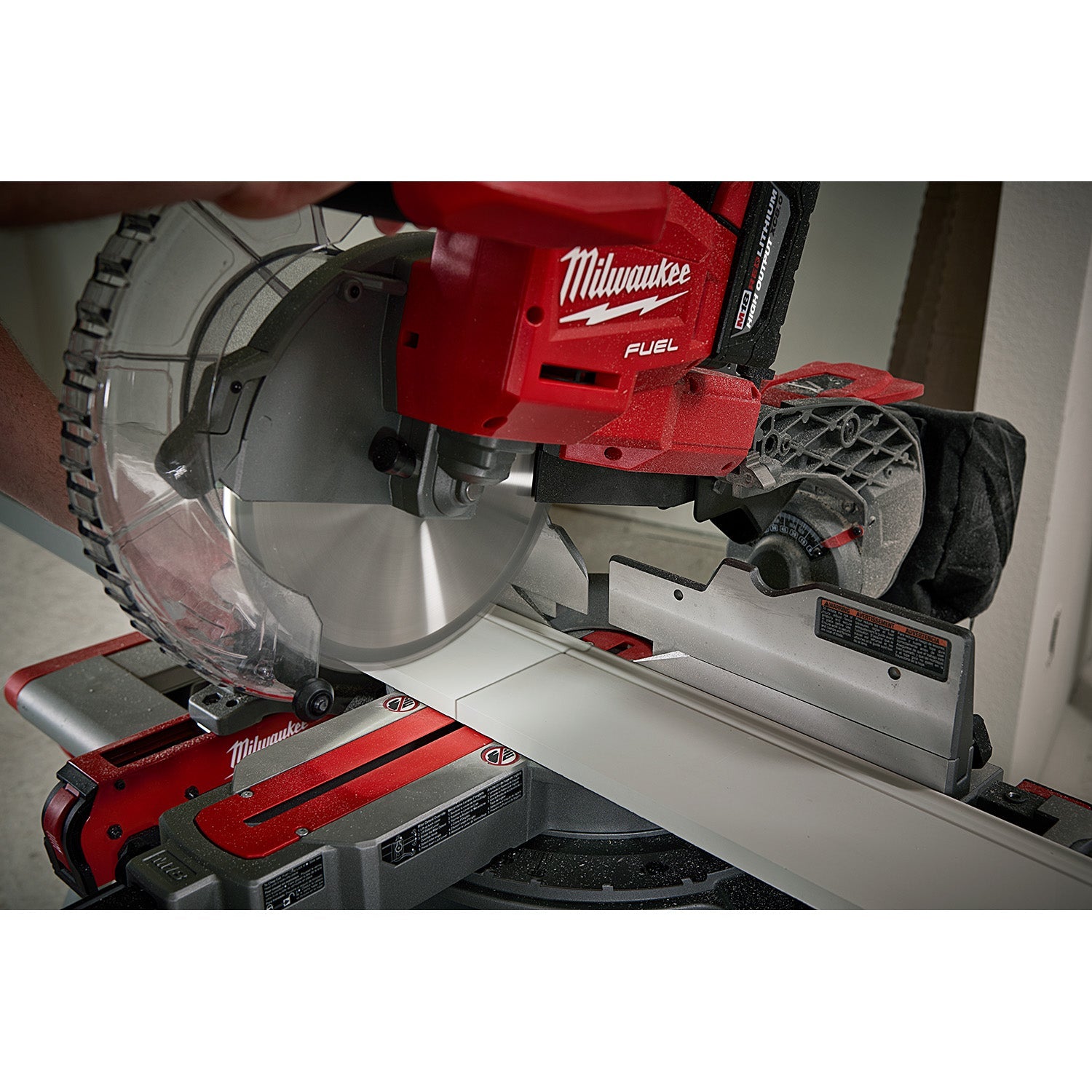 Milwaukee 2734-20 - Scie à onglets coulissante à double biseau M18 FUEL™