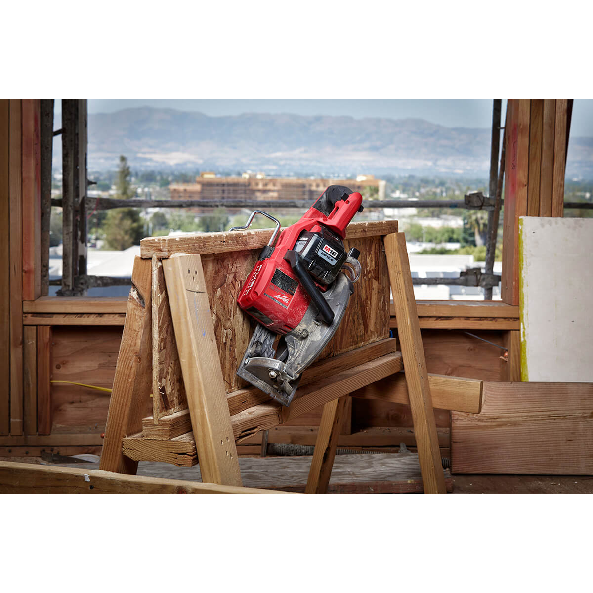 Milwaukee 2830-21HD - M18 FUEL™ Kreissägen-Set mit hinterem Griff, 7-1/4 Zoll