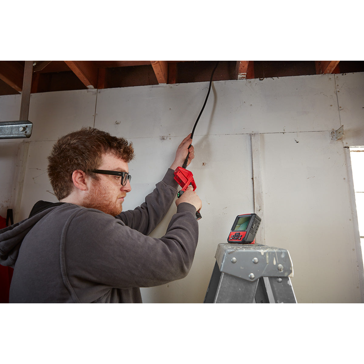 Milwaukee 2316-21 - Ensemble flexible M12™ M-Spector™ de 2,7 m