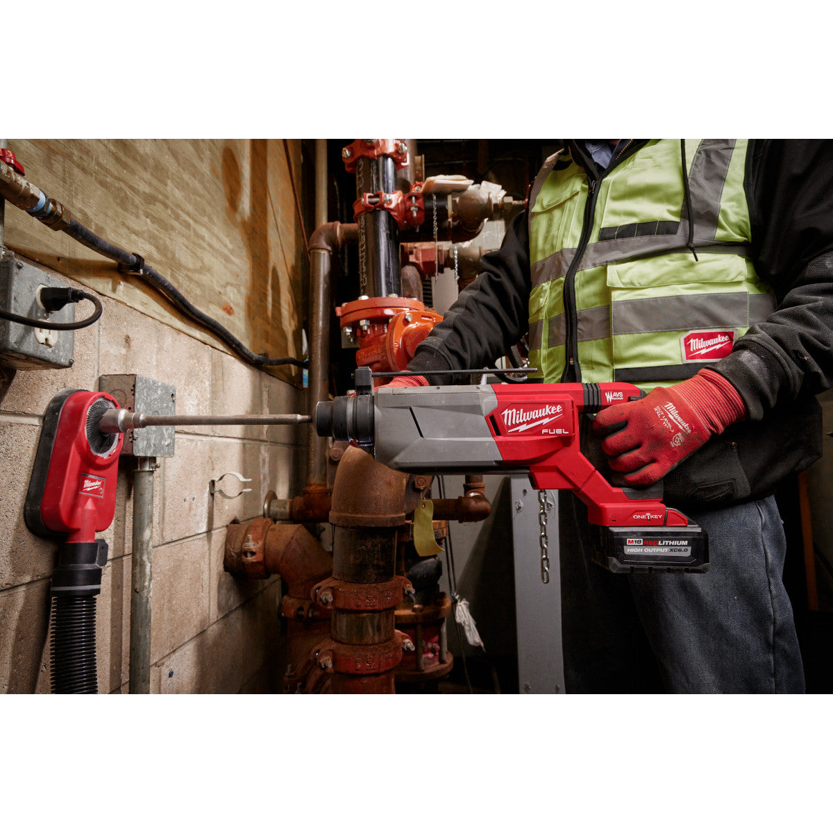 Milwaukee 2916-22 - Ensemble de marteau perforateur SDS Plus M18 FUEL™ 1-1/4 po à poignée en D avec ONE-KEY™