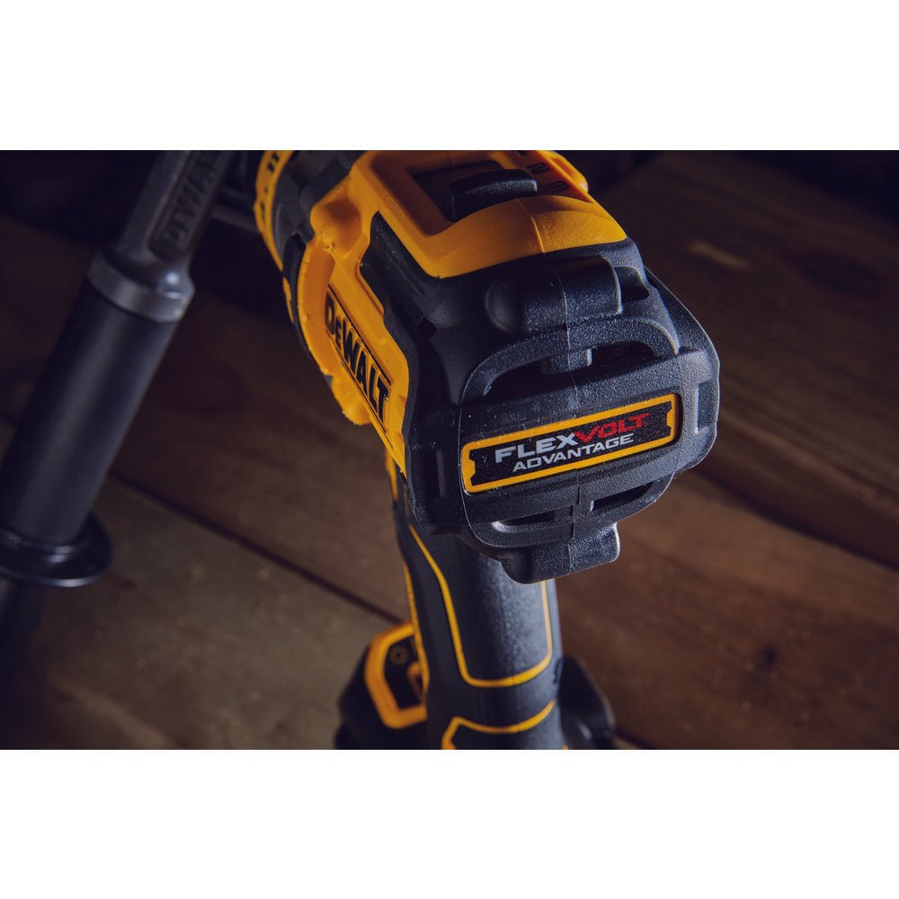 DEWALT DCD999B-20V MAX* XTREME Pro Cordless Brushless 1/2 in 3-Speed Hammer Drill