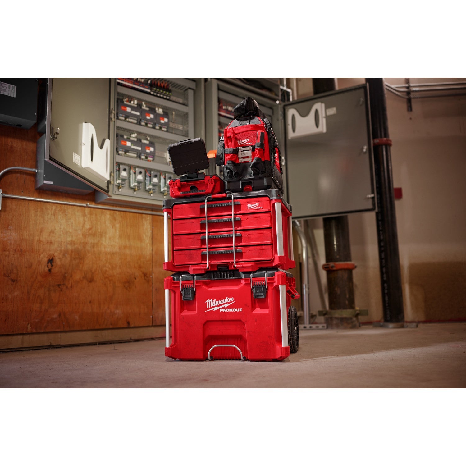 Milwaukee 48-22-8444 - PACKOUT™ Werkzeugkasten mit 4 Schubladen