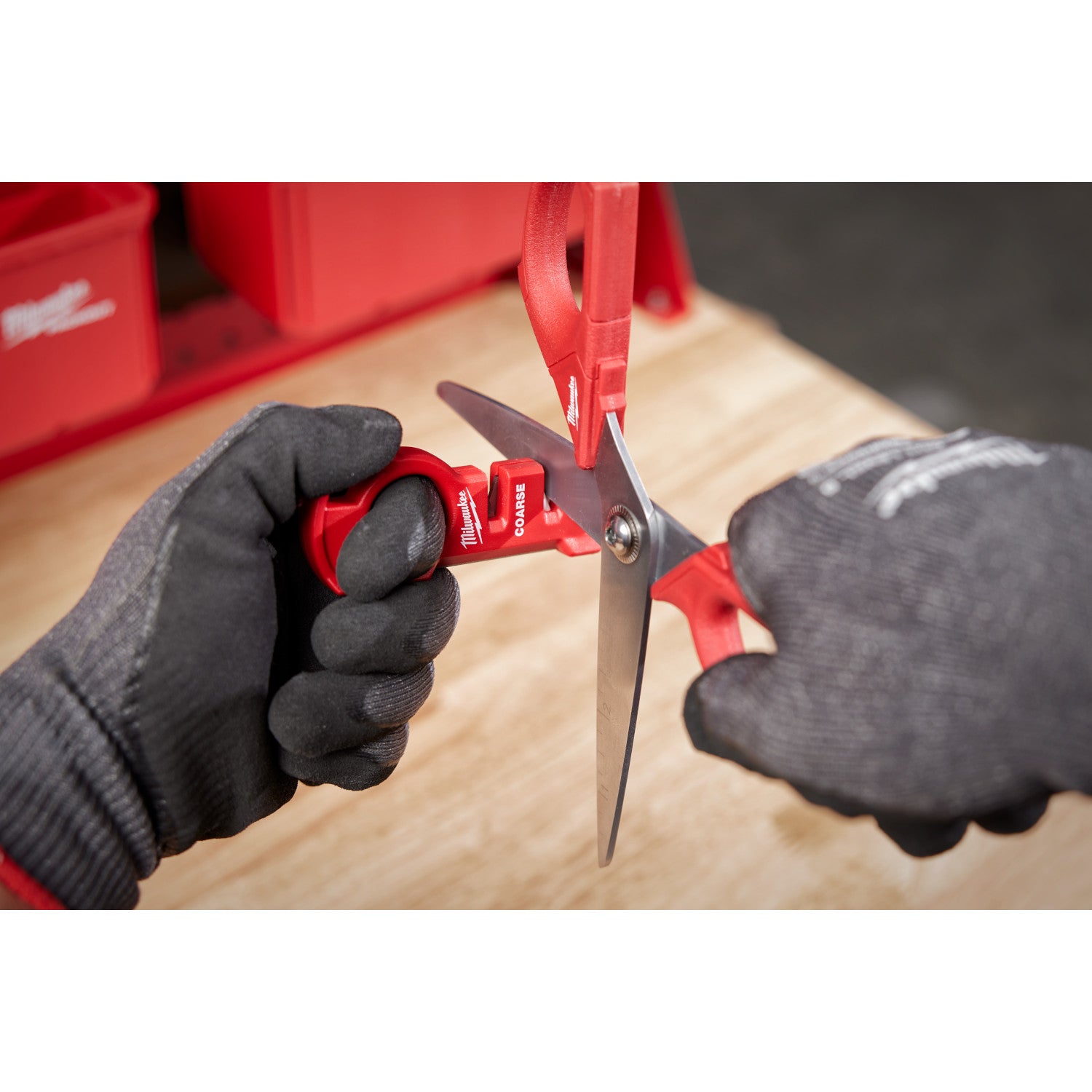 Milwaukee 48-22-1590 - Aiguiseur de couteaux compact