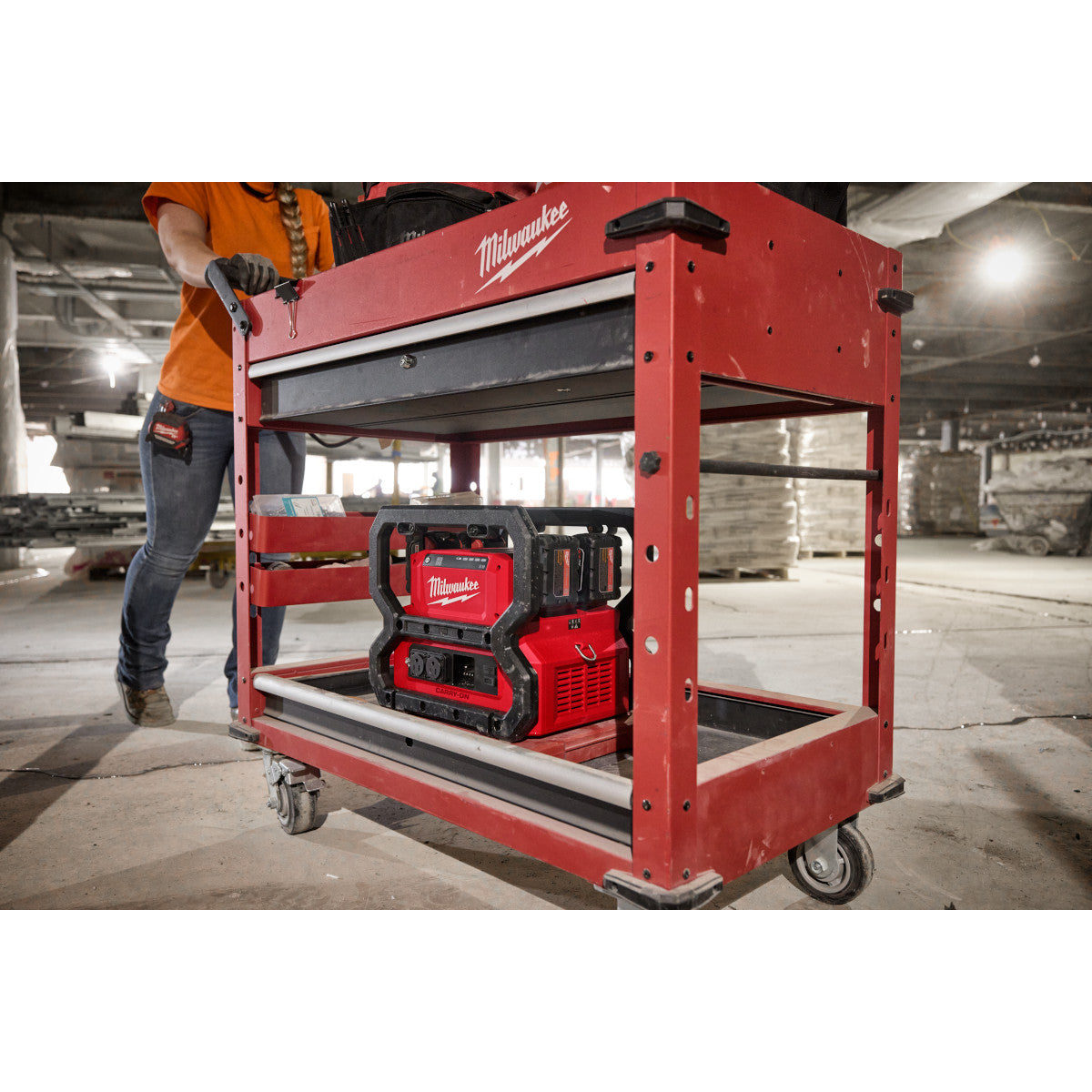 Milwaukee 2845-20 - M18™ CARRY-ON™ 3600W/1800W Power Supply