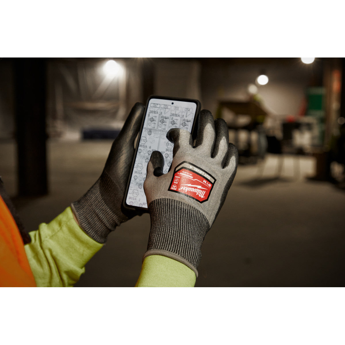 Milwaukee 48-73-8743 - Gants en polyuréthane haute dextérité, niveau de coupure 4 - XL