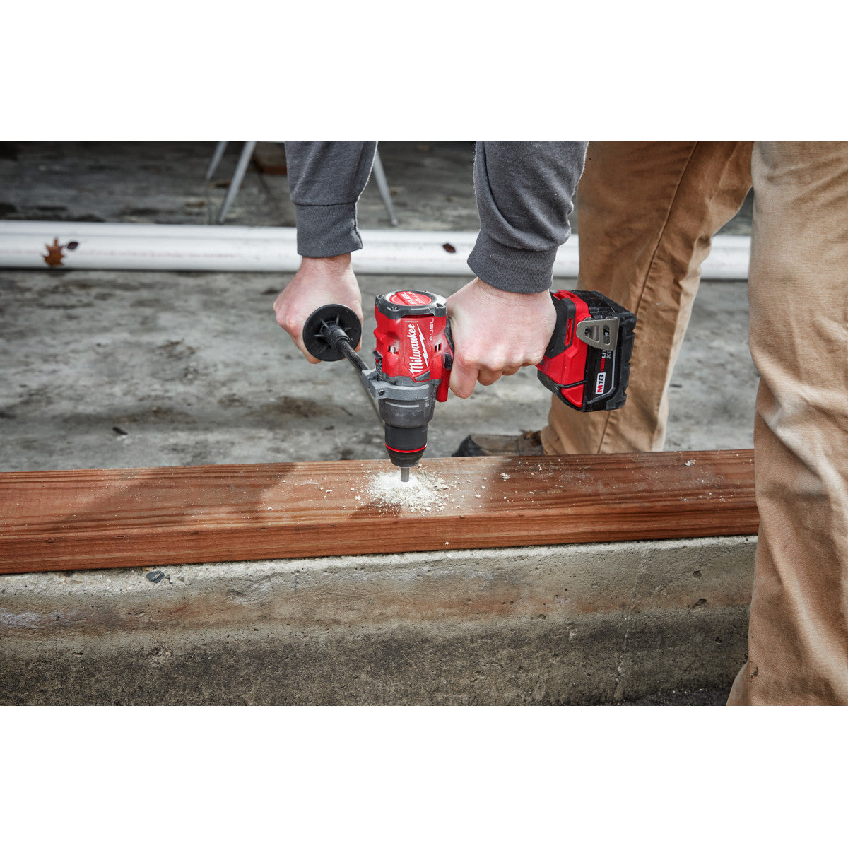 Milwaukee 2904-22 - Kit perceuse-visseuse à percussion M18 FUEL™ 1/2"