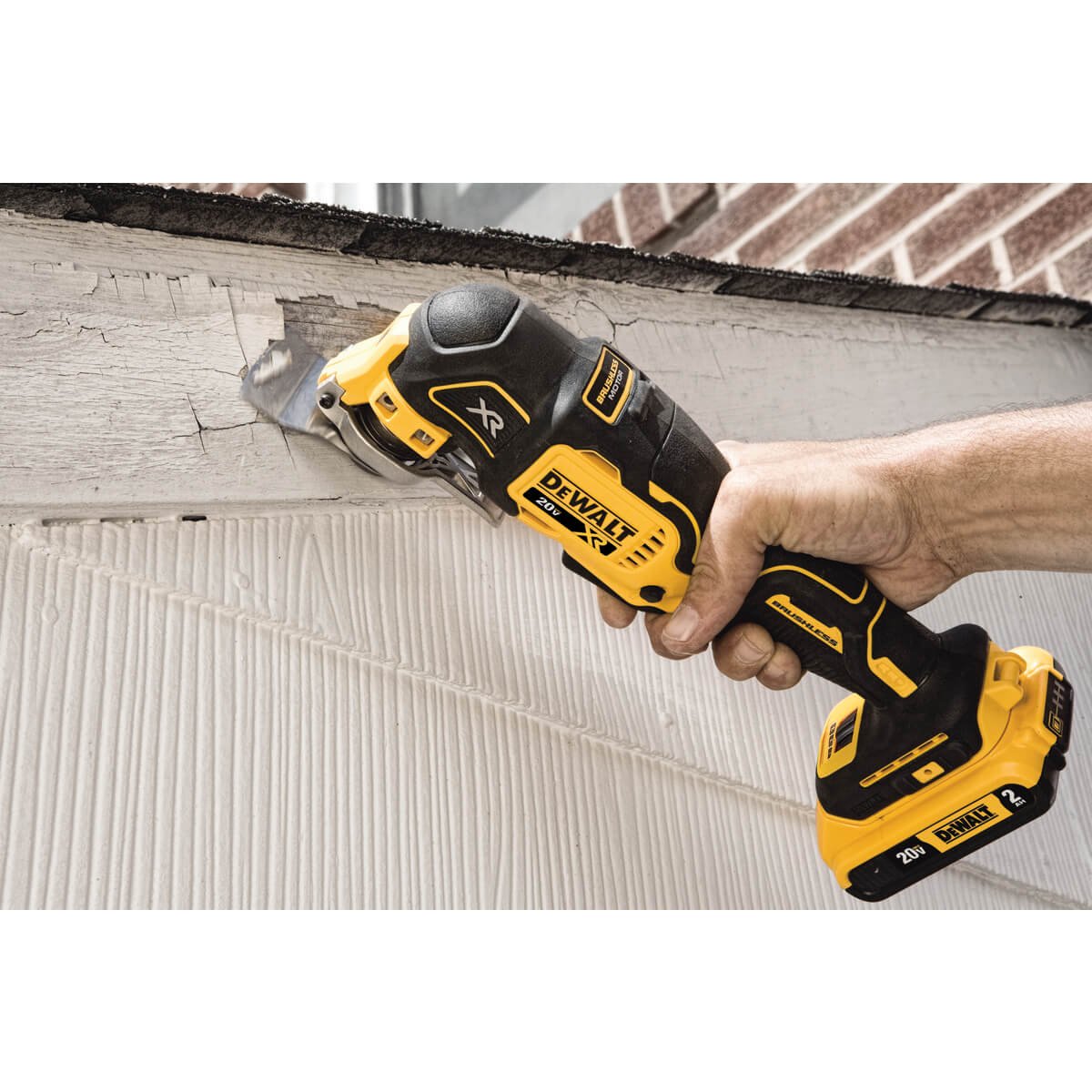 Outil multifonction oscillant sans fil et sans balais DeWALT DCS356B 20 V MAX* XR® à 3 vitesses (outil seul)