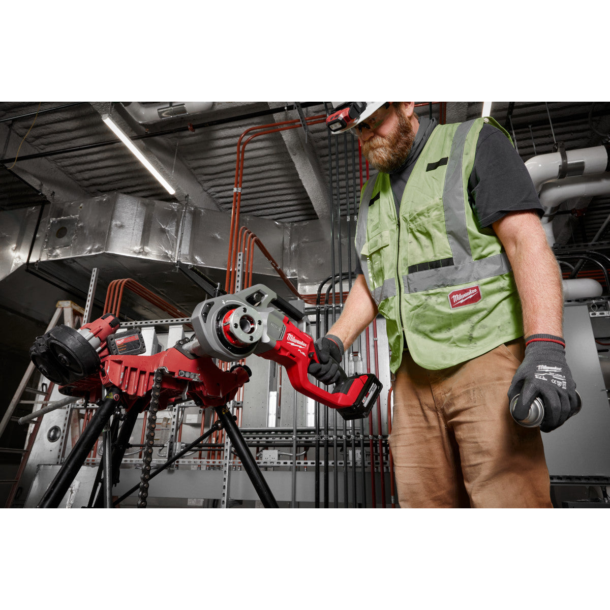 Milwaukee 2870-22 - M18 FUEL™ Compact Pipe Threader w/ ONE-KEY™ w/ 1/2" - 1-1/4" Compact NPT Forged Aluminum Die Heads