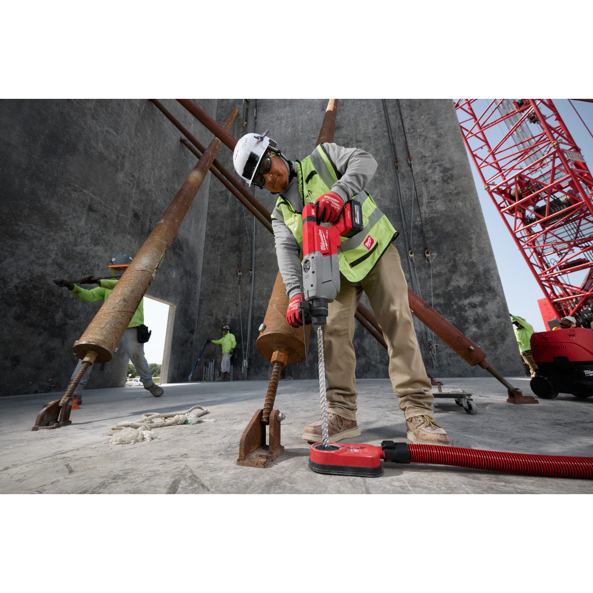 Milwaukee 2916-22 - Ensemble de marteau perforateur SDS Plus M18 FUEL™ 1-1/4 po à poignée en D avec ONE-KEY™