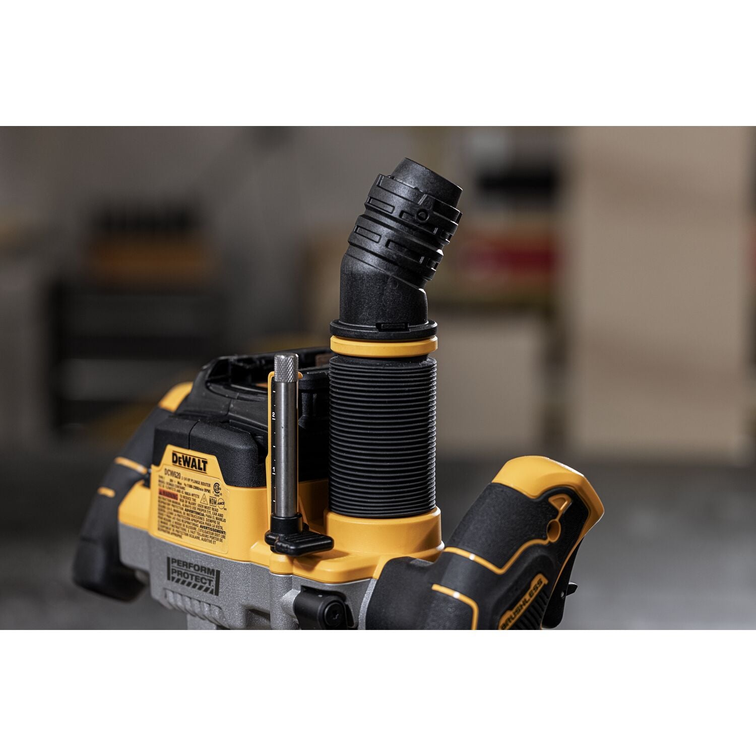 DEWALT DCW620B-20V MAX XR 2-1/4 Hp Plunge Router