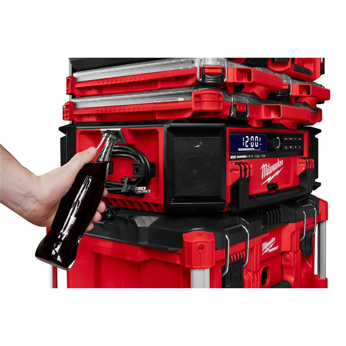 Milwaukee 2950-20 - M18™ PACKOUT™ Radio + Ladegerät