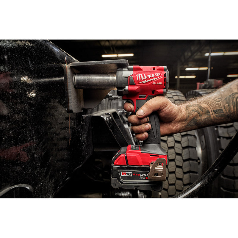 Milwaukee 2855P-22  -  M18 Fuel 1/2" Compact Impact Wrench - Pin Detent - Kit