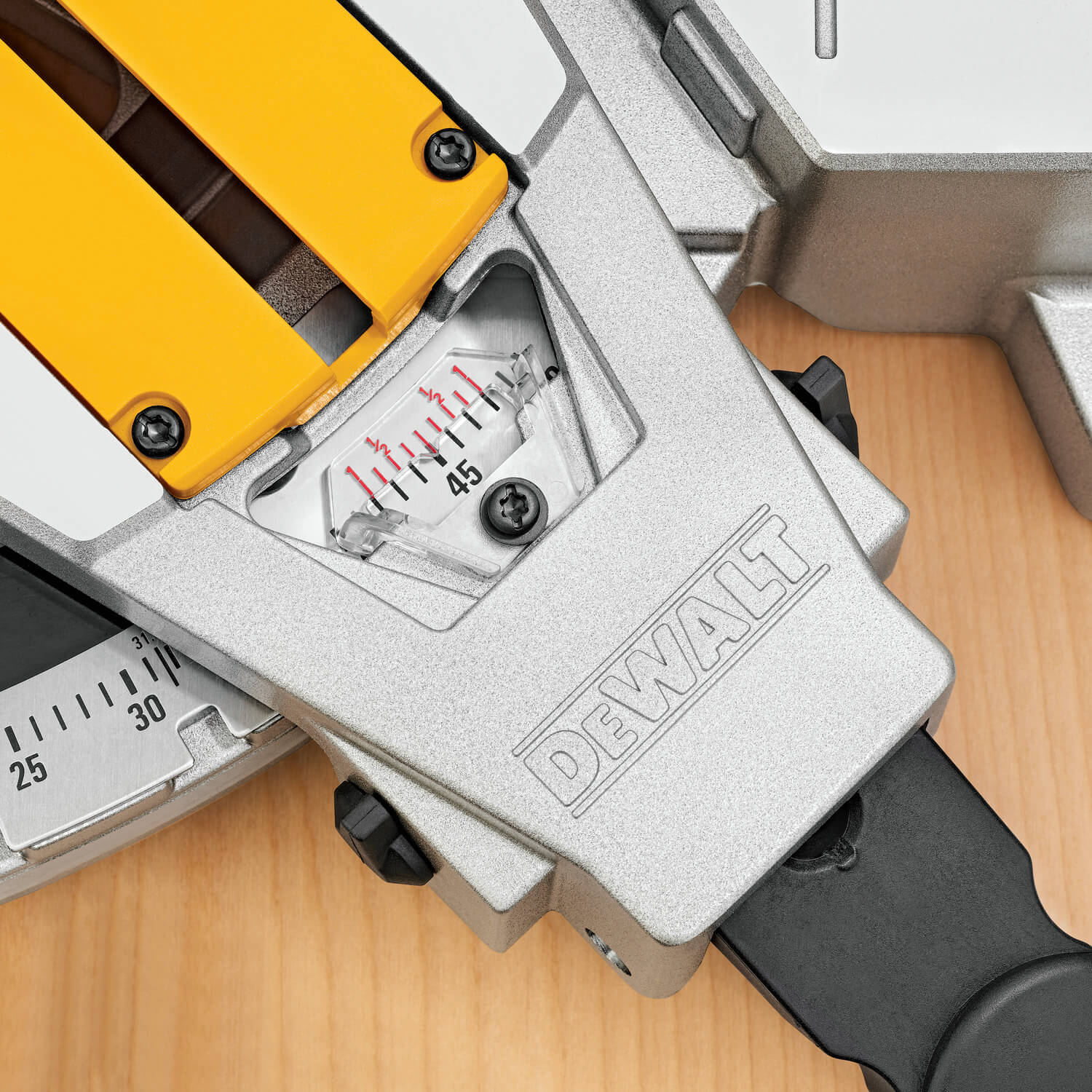 DEWALT DWS715 - 12" Single Bevel Compound Mitre Saw - wise-line-tools